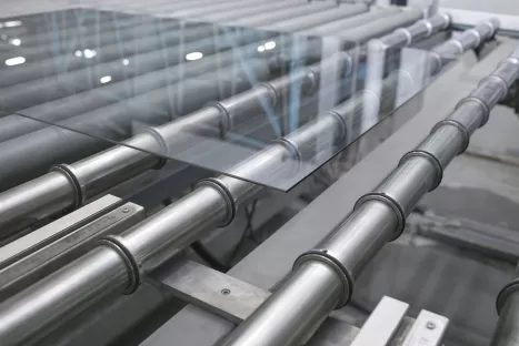 Плоско стъкло след участъка на охлаждане